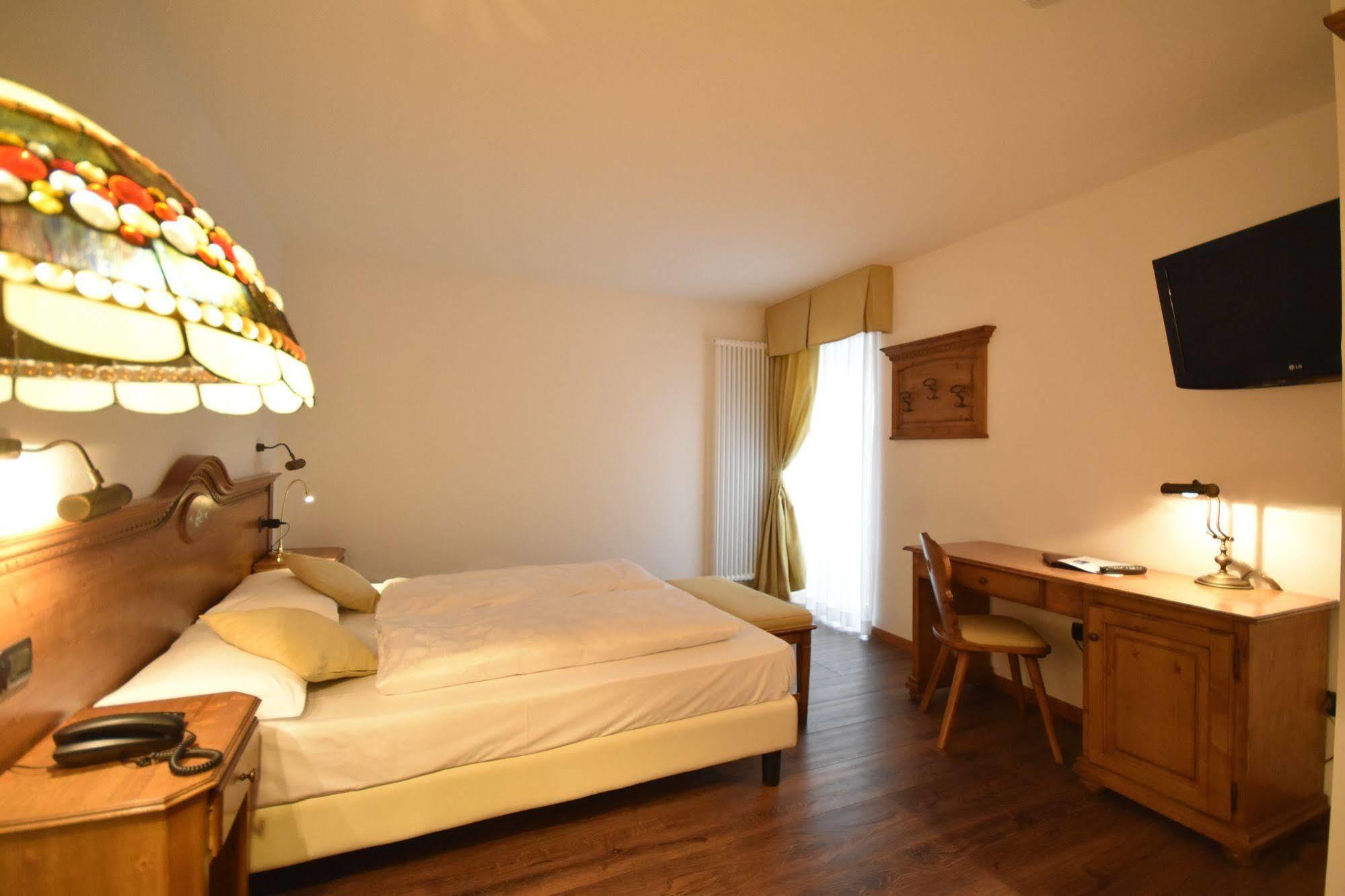 Folgaria Post Hotel Ngoại thất bức ảnh