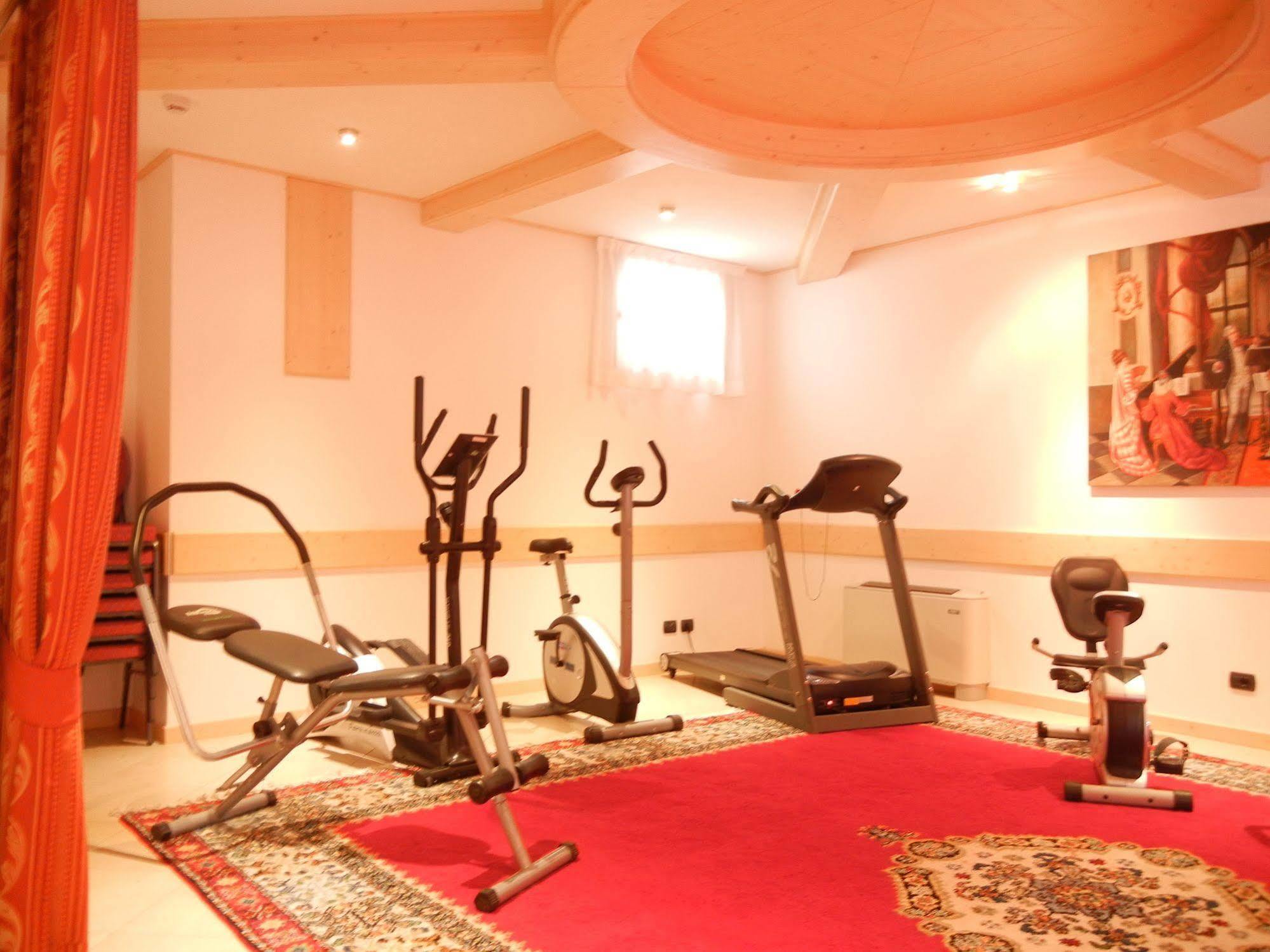 Folgaria Post Hotel Ngoại thất bức ảnh